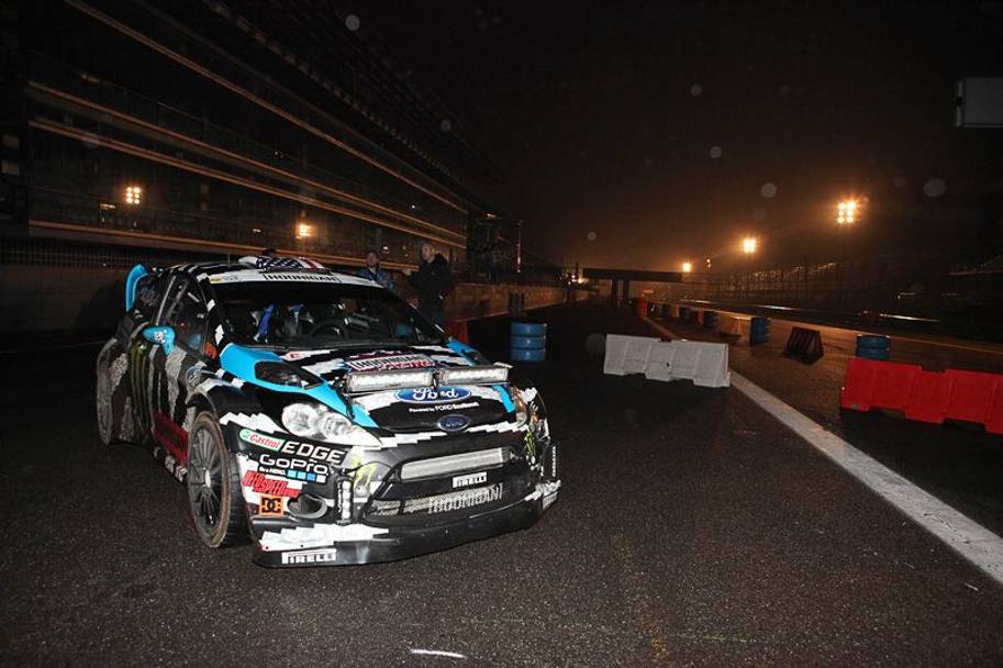 La Fiesta WRC con cui Ken Block ha fatto provare ad alcuni &#39;fortunati&#39; l&#39;emozione di un giro di pista al suo fianco a Monza, in occasione del Rally.
